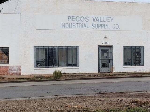 715 N Virginia Ave, Roswell, NM 88201